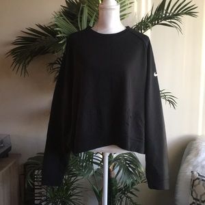 Nike Black  Long Sleeve Crop Top